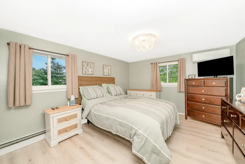 409 Broadway Bethpage NY 11714