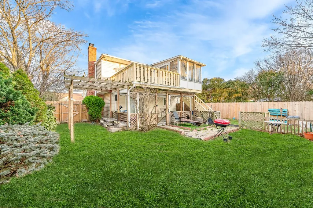 409 Broadway Bethpage NY 11714