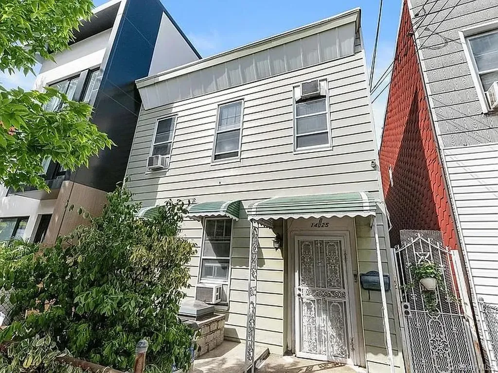 1425 31st Drive Astoria NY 11106