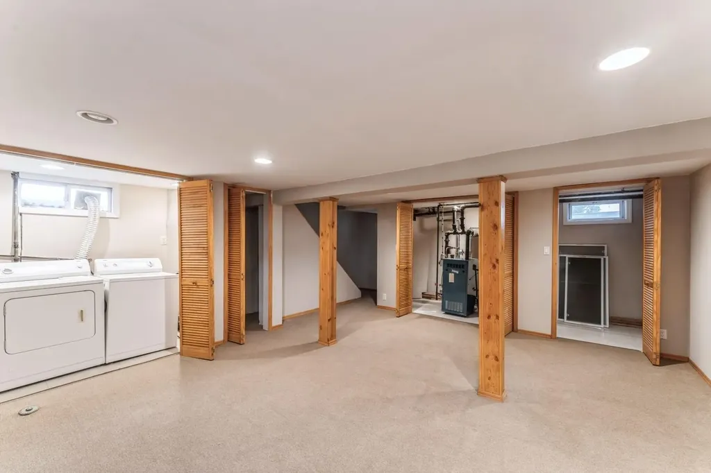 654 Joy Boulevard North Baldwin NY 11510