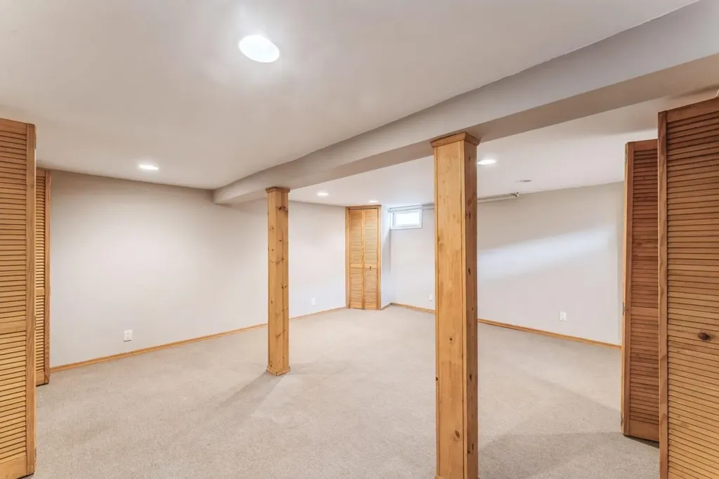 654 Joy Boulevard North Baldwin NY 11510