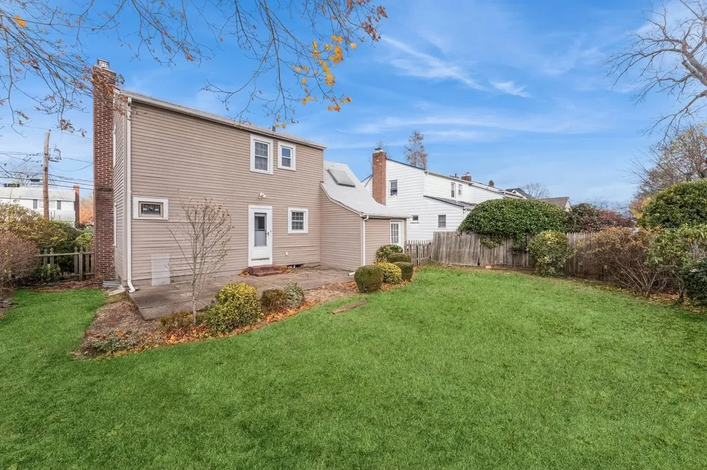 654 Joy Boulevard North Baldwin NY 11510