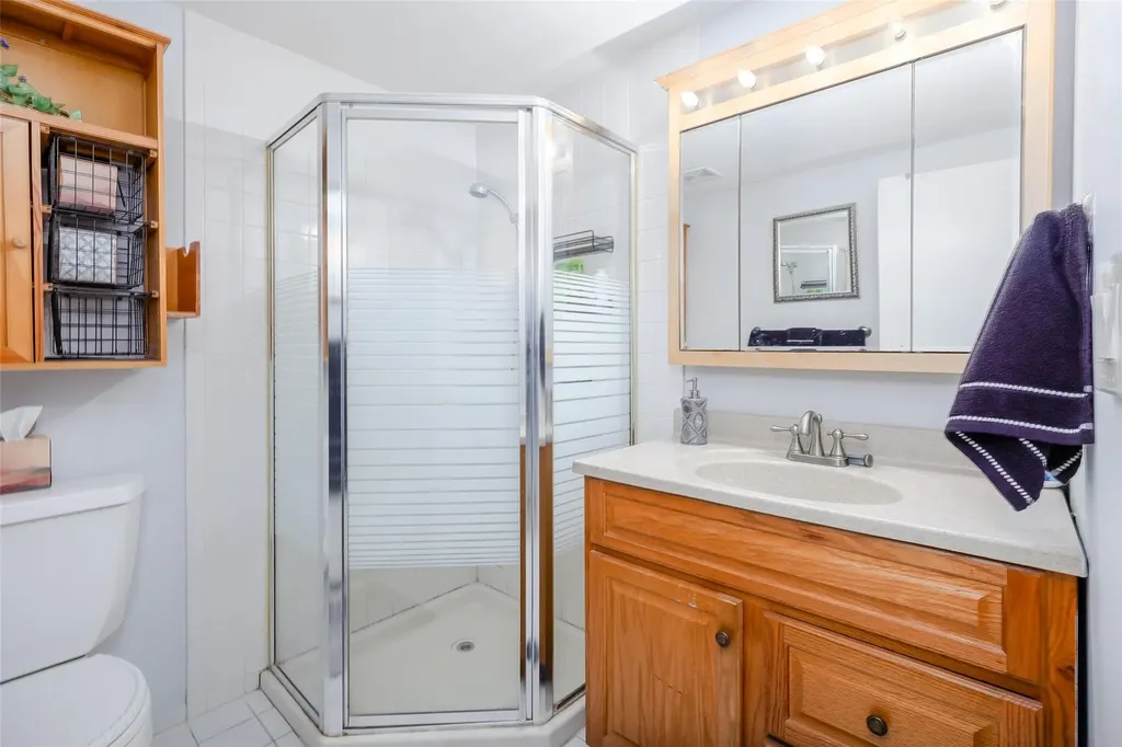 3423 Westminster Road Oceanside NY 11572