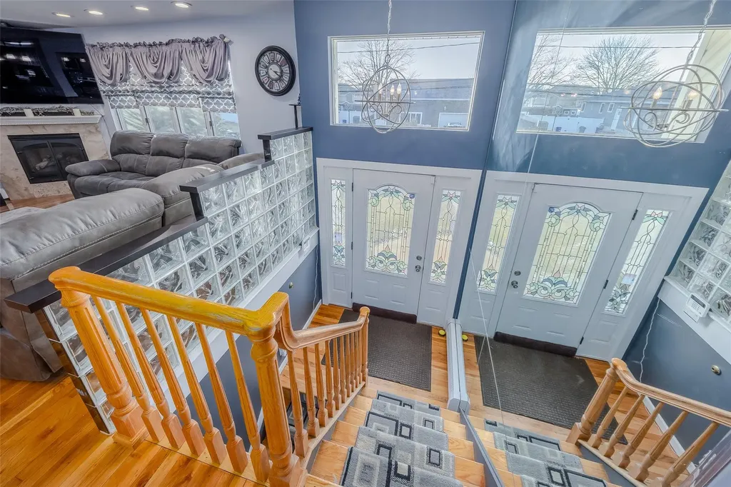 3423 Westminster Road Oceanside NY 11572