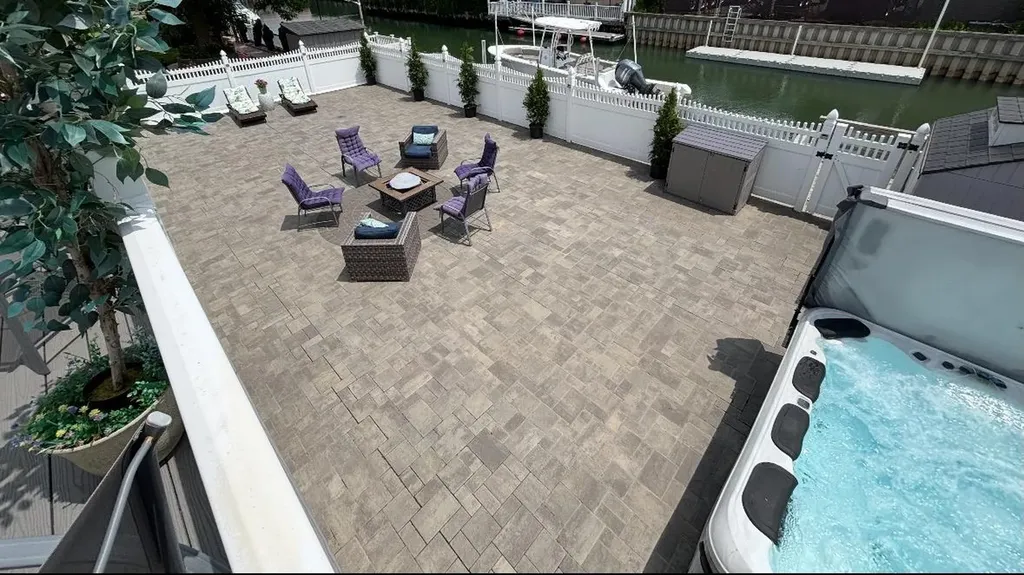 3423 Westminster Road Oceanside NY 11572