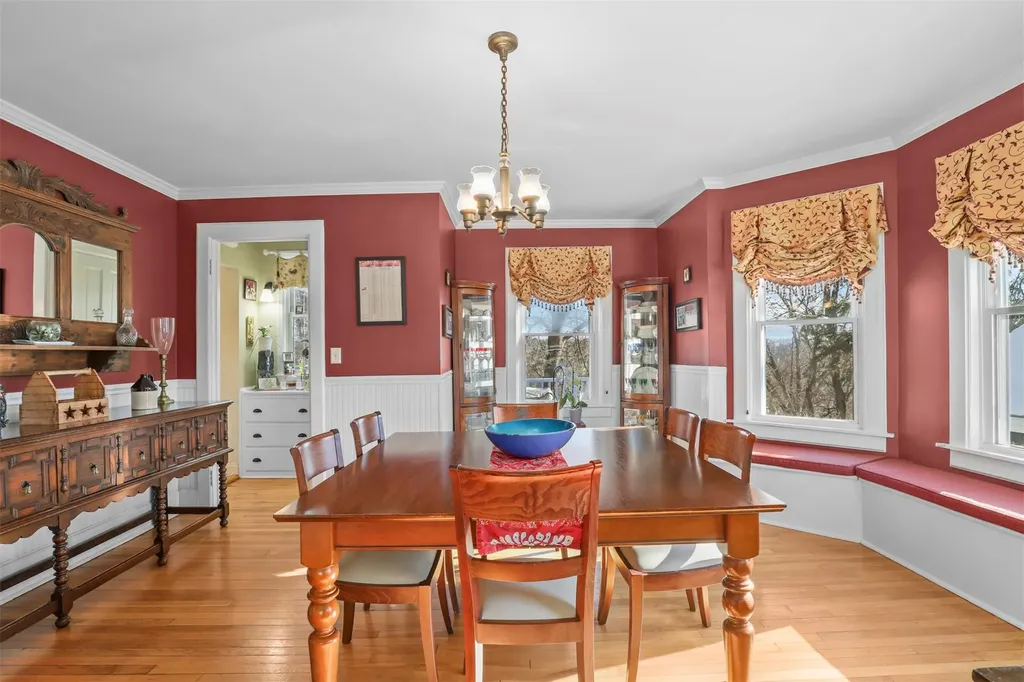 79 Manchester Drive Mount Kisco NY 10549