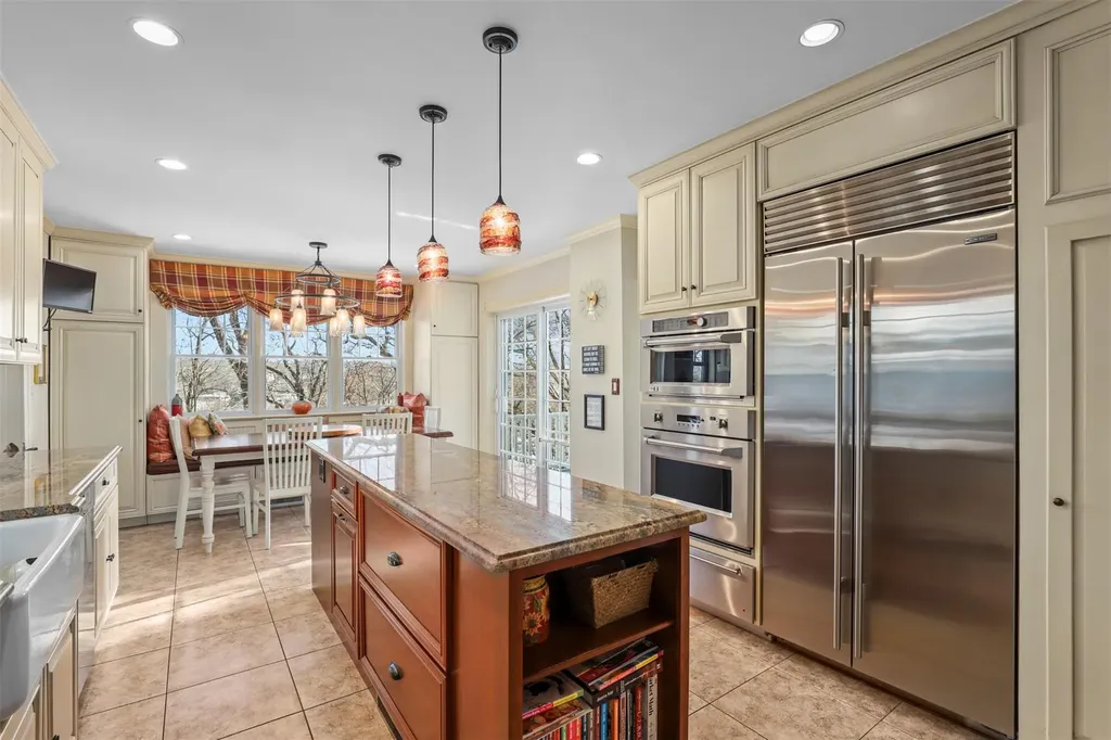 79 Manchester Drive Mount Kisco NY 10549