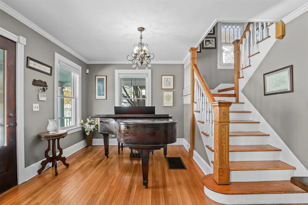 79 Manchester Drive Mount Kisco NY 10549