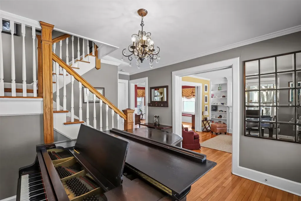 79 Manchester Drive Mount Kisco NY 10549