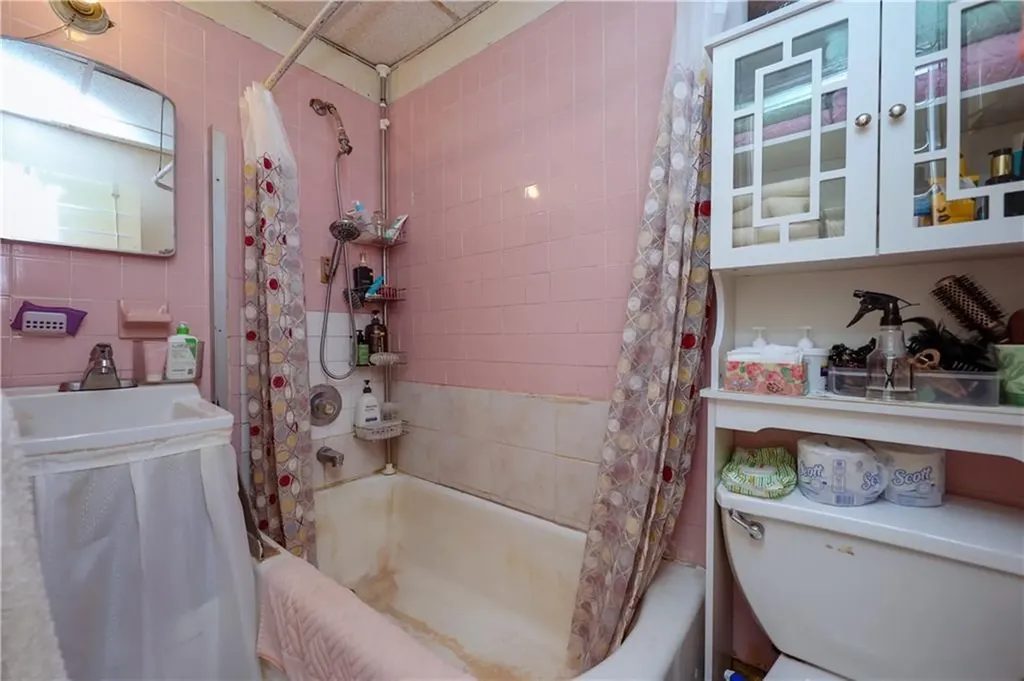 1925 62nd Street Brooklyn NY 11204