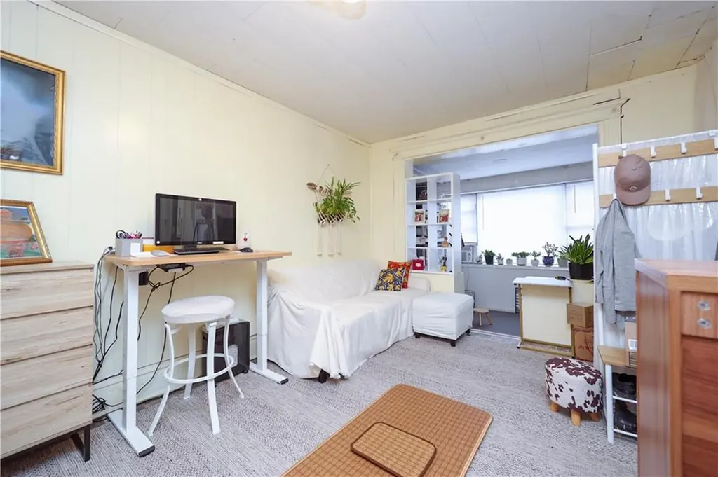 1925 62nd Street Brooklyn NY 11204