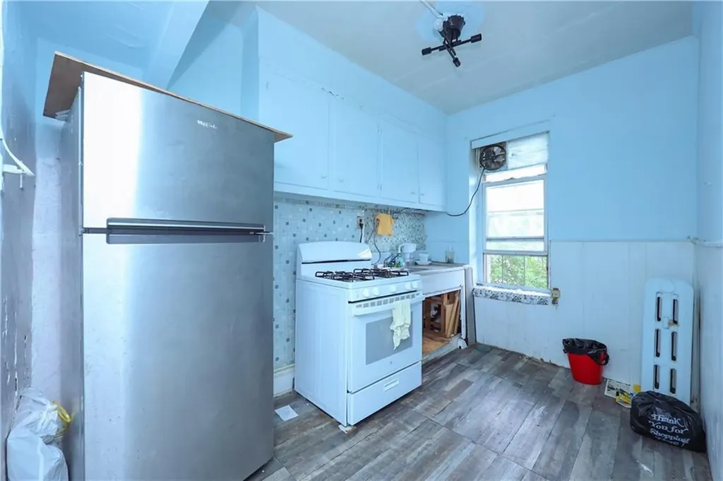 1925 62nd Street Brooklyn NY 11204