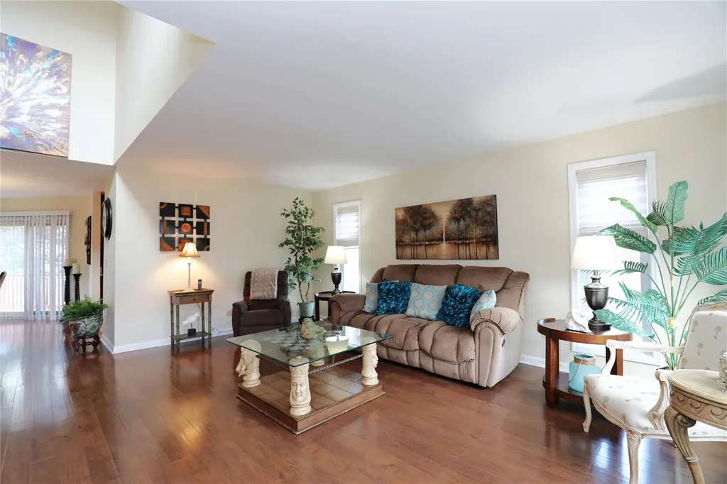 29 Deer Run Road Kingston NY 12401