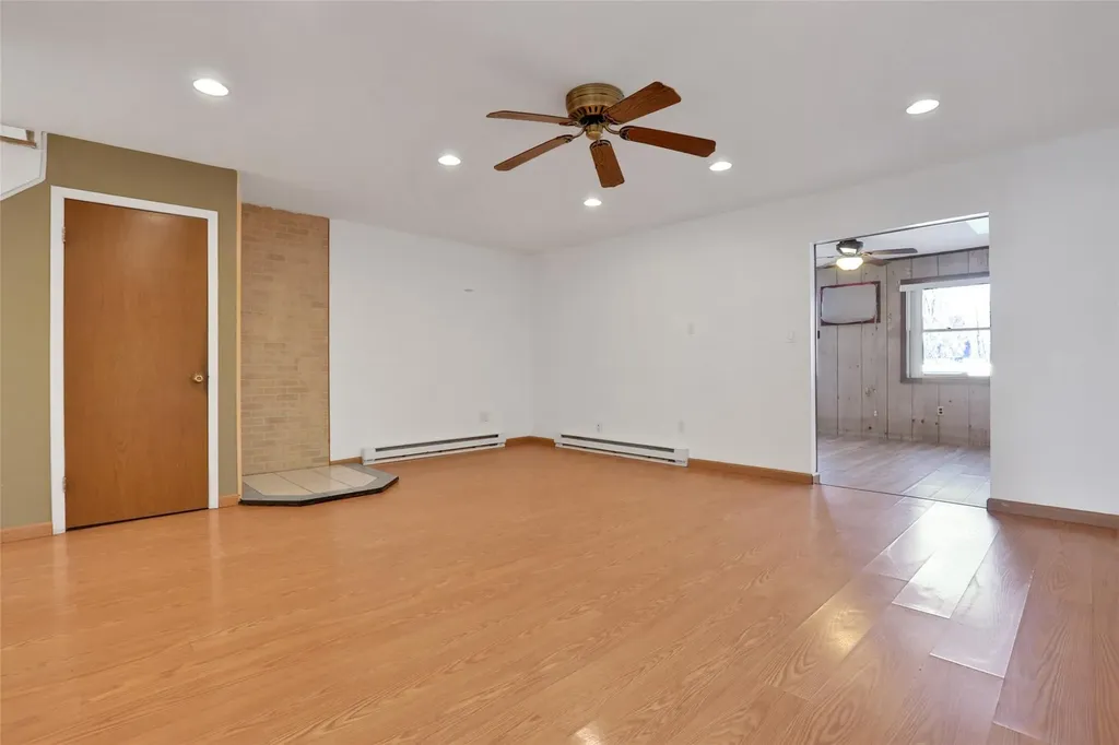 39 Roundtree Court Beacon NY 12508