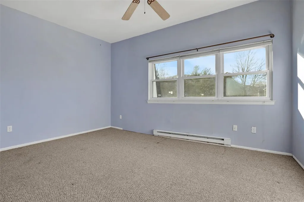 39 Roundtree Court Beacon NY 12508