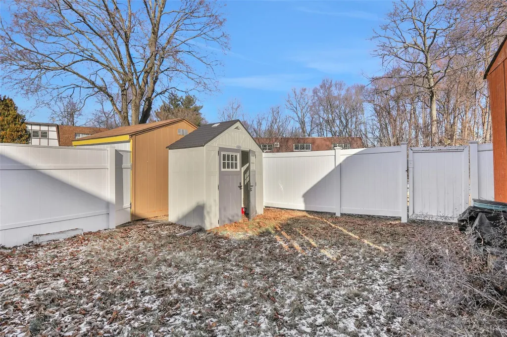 39 Roundtree Court Beacon NY 12508