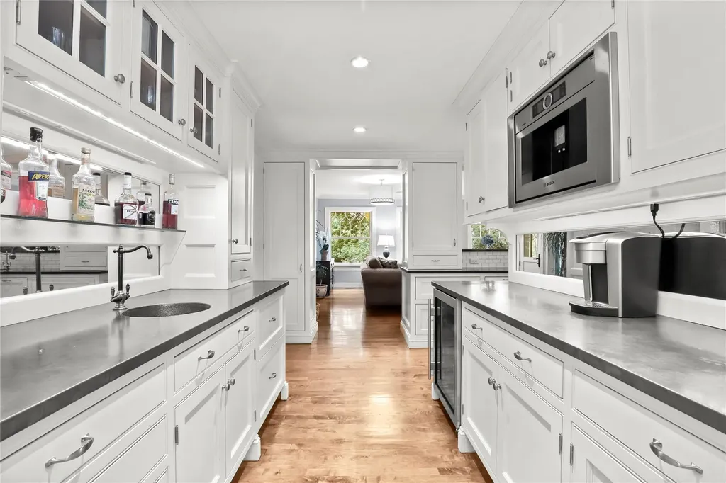 17 Gladwin Place Bronxville NY 10708