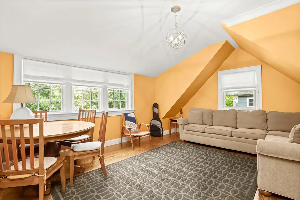 17 Gladwin Place Bronxville NY 10708