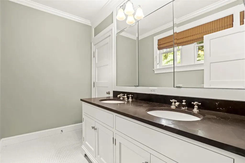 17 Gladwin Place Bronxville NY 10708