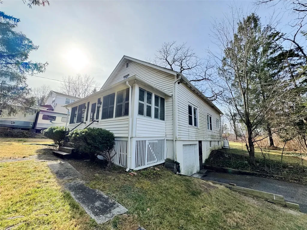 13 Lango Road Amenia NY 12501