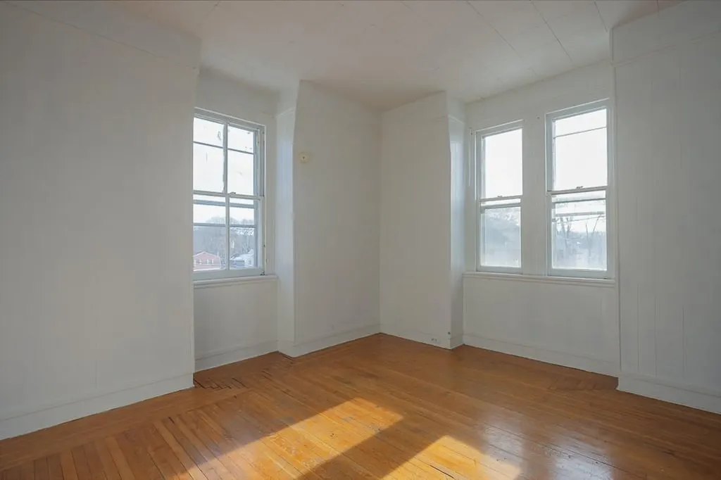 36 Wayne Avenue Suffern NY 10901