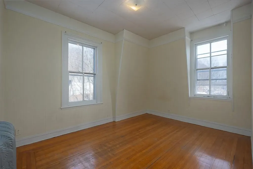 36 Wayne Avenue Suffern NY 10901
