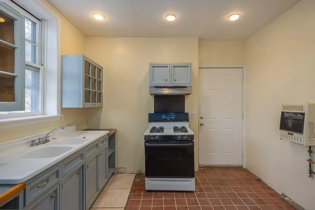36 Wayne Avenue Suffern NY 10901