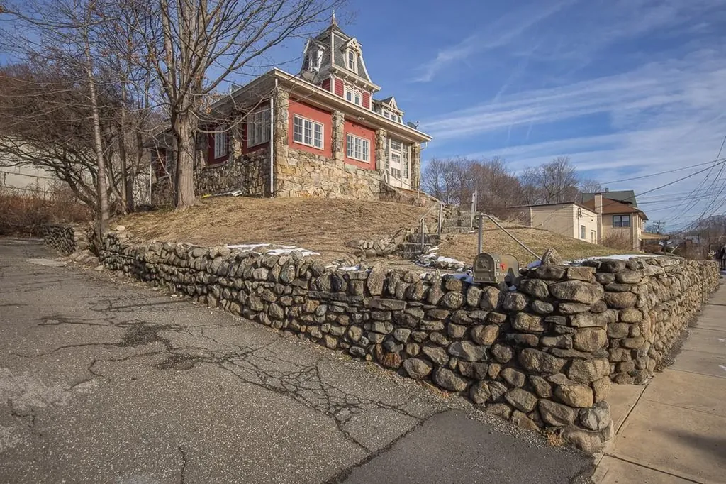 36 Wayne Avenue Suffern NY 10901