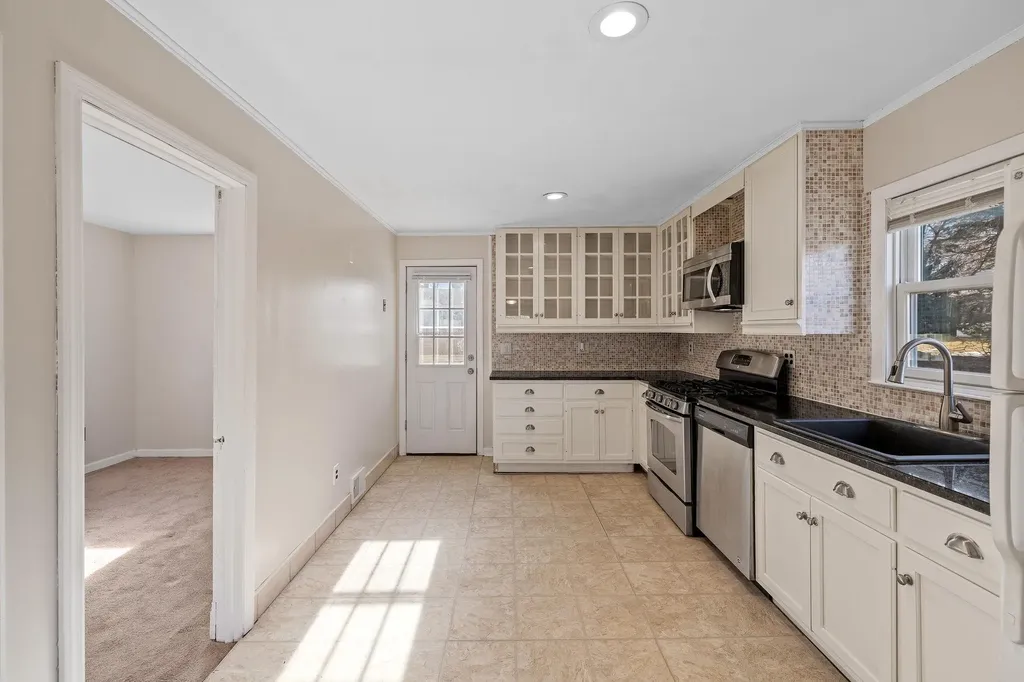 42 Jordan Drive Patterson NY 12563