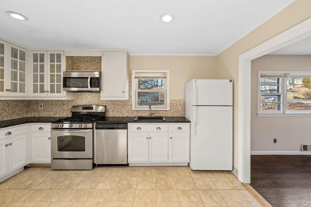 42 Jordan Drive Patterson NY 12563