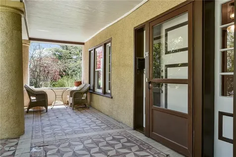 38 Mayhew Avenue Larchmont NY 10538