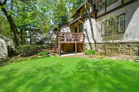 38 Mayhew Avenue Larchmont NY 10538