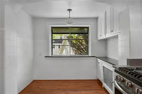 38 Mayhew Avenue Larchmont NY 10538