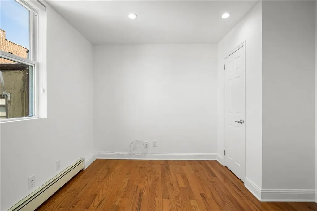 1 Post Alley Larchmont NY 10538