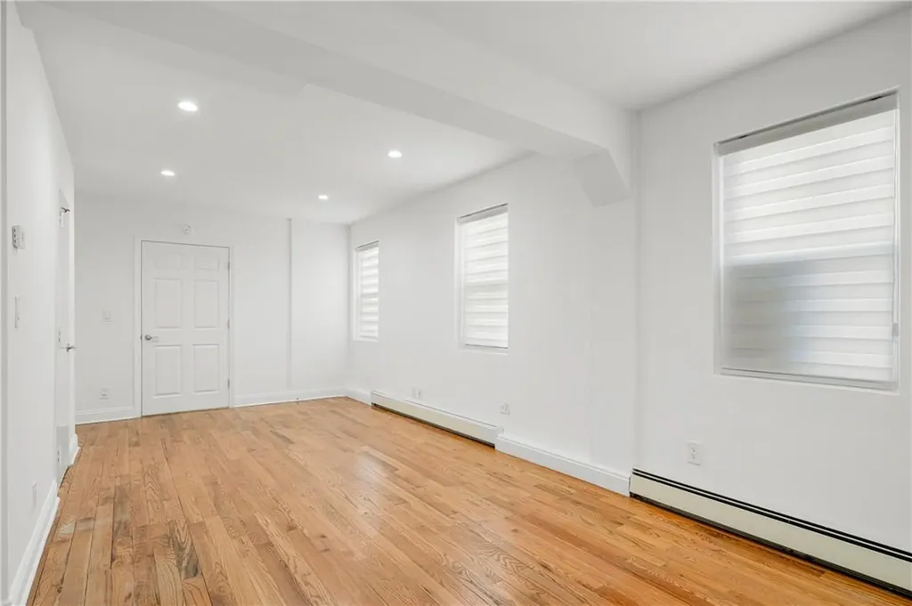 1 Post Alley Larchmont NY 10538