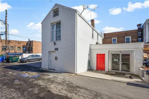 1 Post Alley Larchmont NY 10538