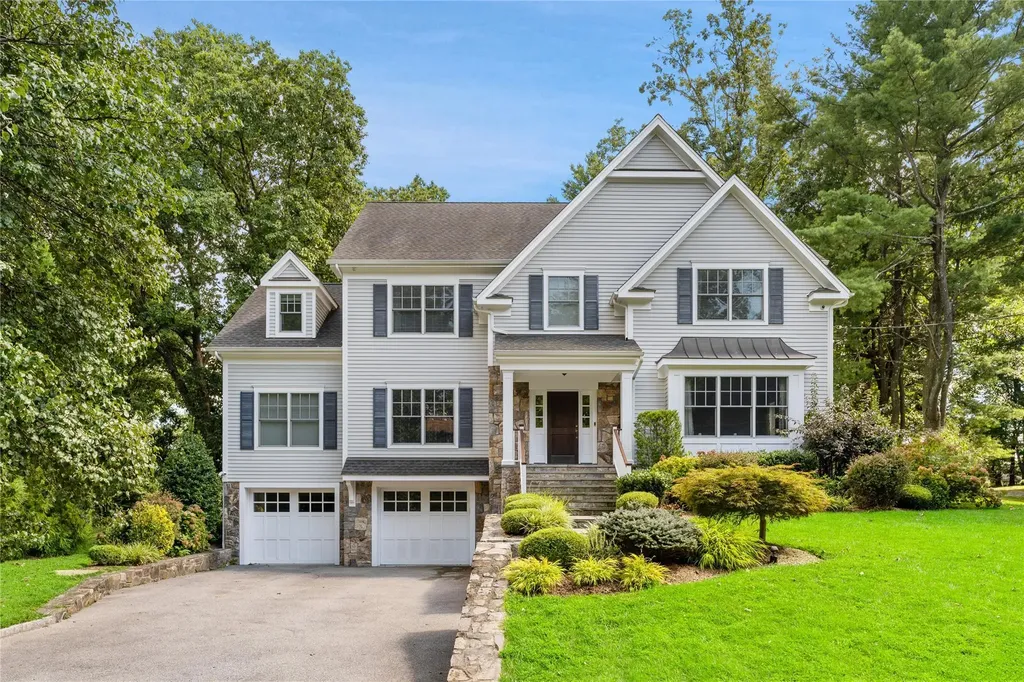 24 Myrtledale Road Scarsdale NY 10583