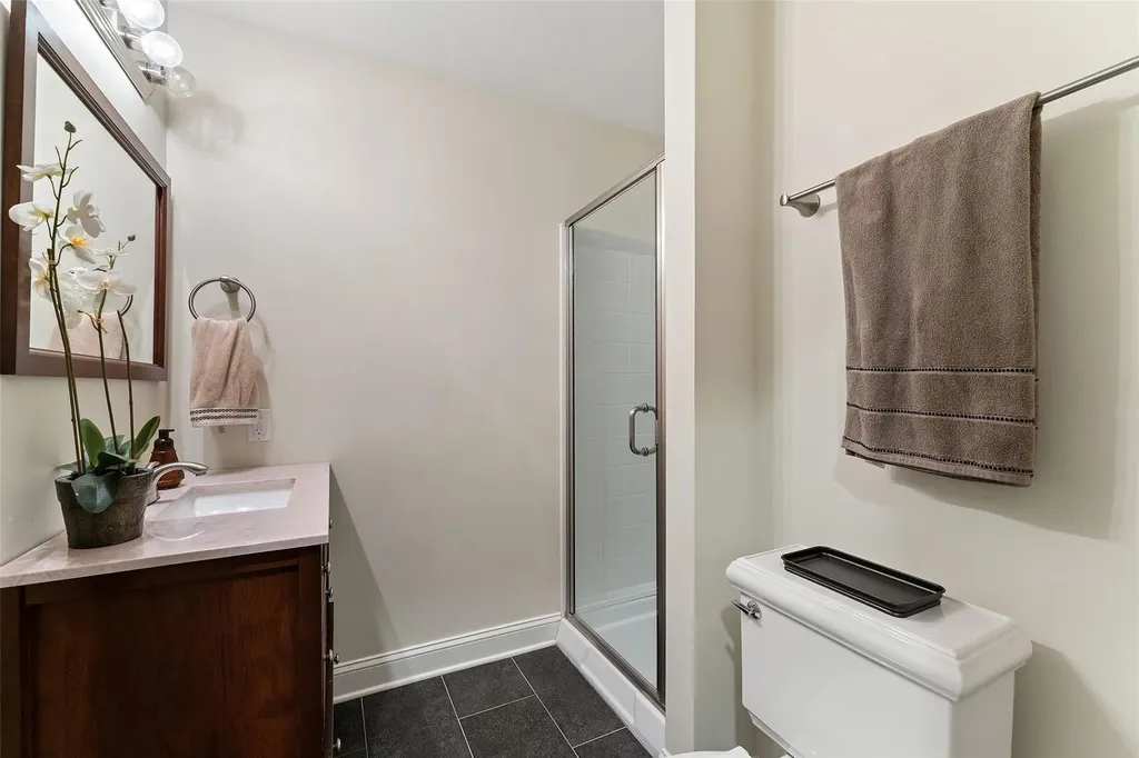 24 Myrtledale Road Scarsdale NY 10583