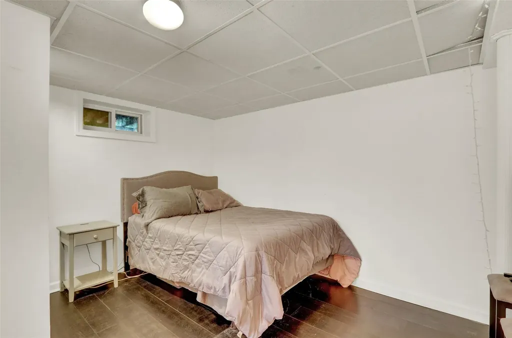 237 Farhan Lane North Babylon NY 11703