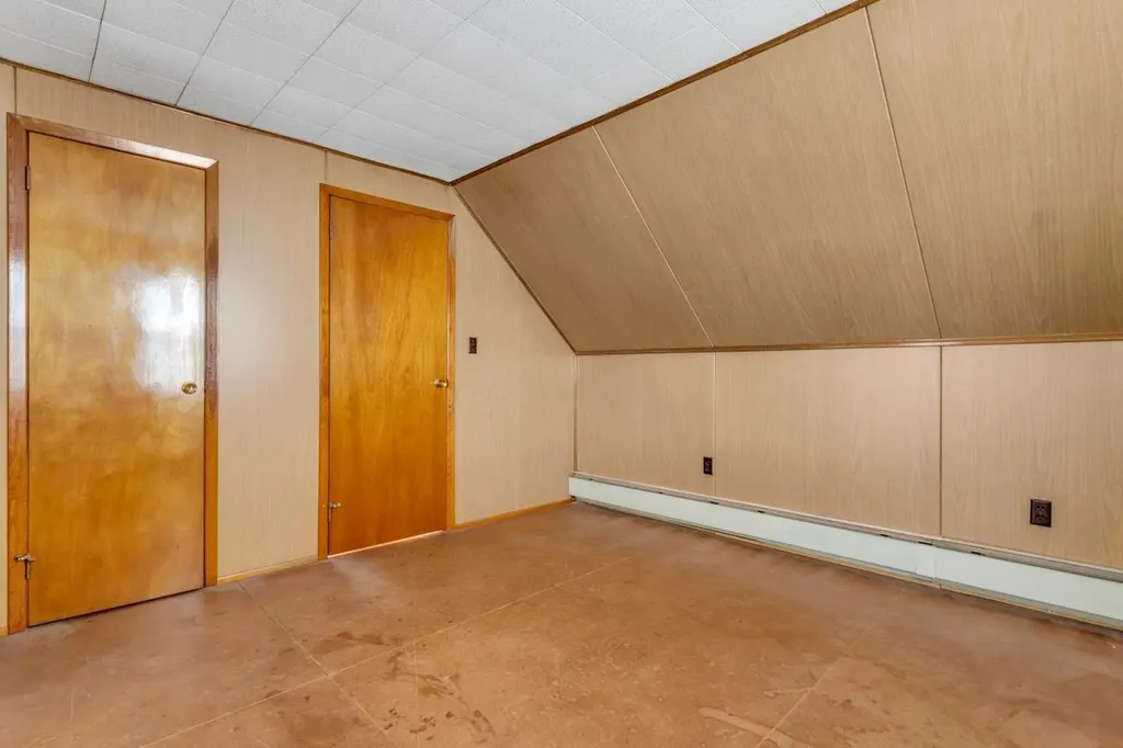 209 Emory Road Mineola NY 11501