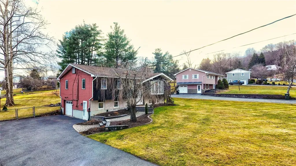 14 Mari Road Chester NY 10918