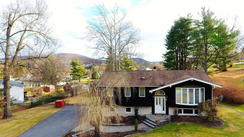 14 Mari Road Chester NY 10918