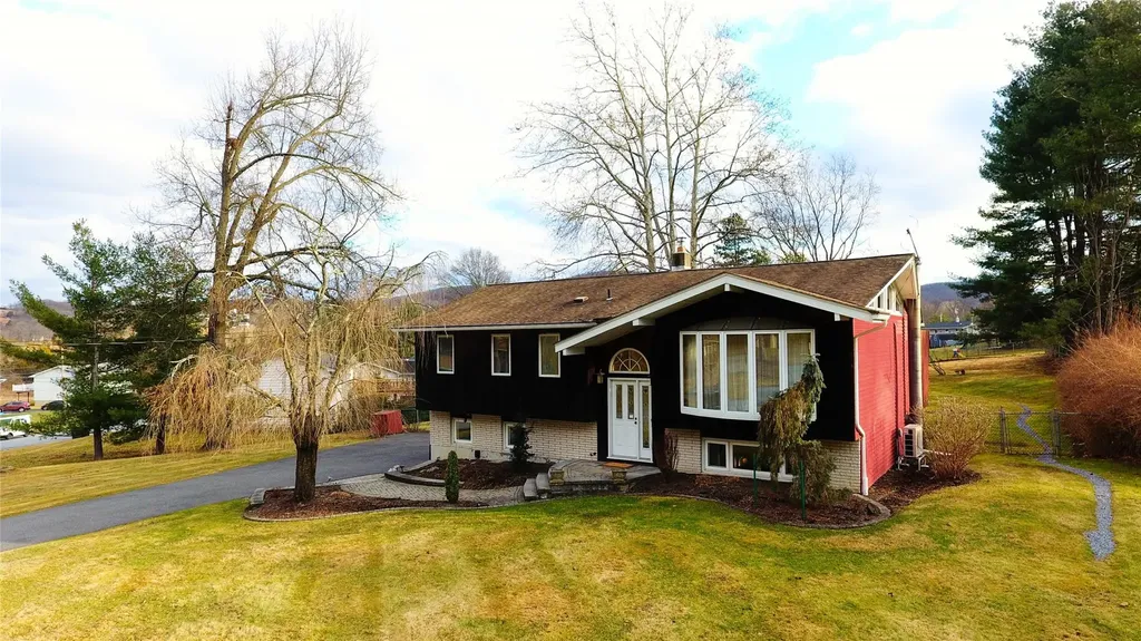 14 Mari Road Chester NY 10918