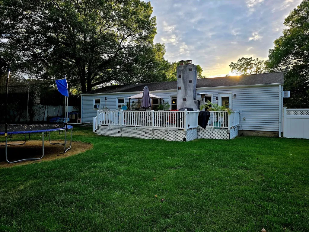 263 Robinson Avenue East Patchogue NY 11772