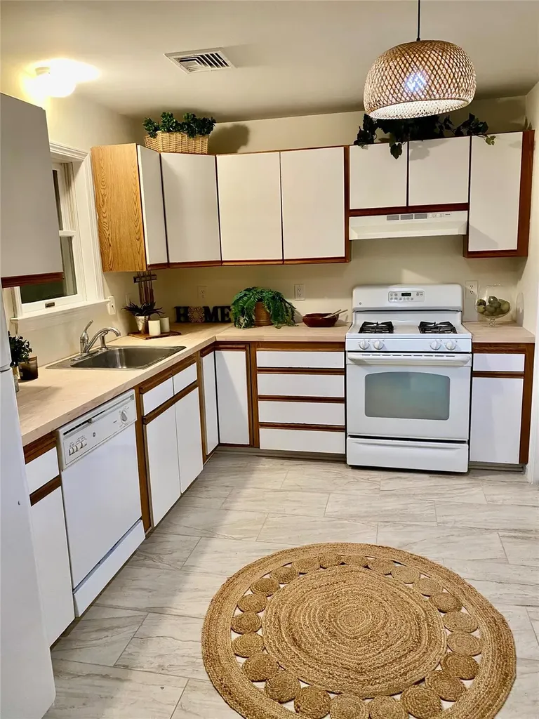 20 Ossman Court Garnerville NY 10923