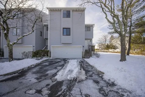 13 James Court Nanuet NY 10954