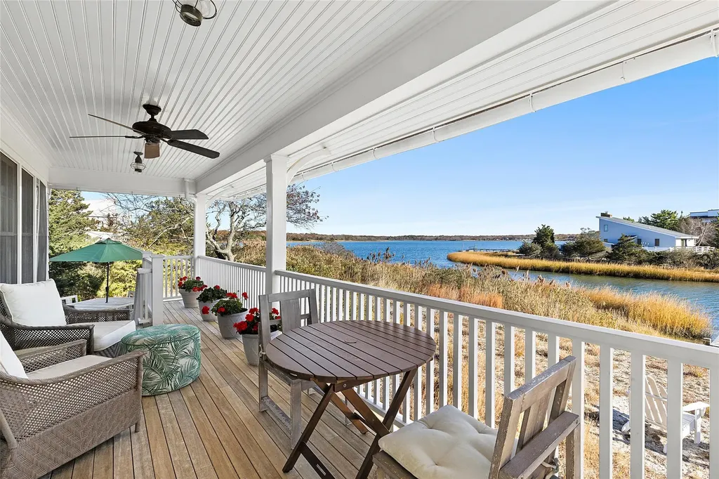 70 Cold Spring Point Road Southampton NY 11968