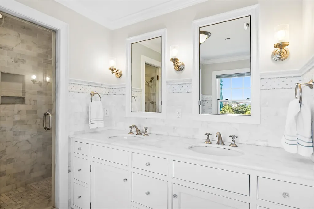 70 Cold Spring Point Road Southampton NY 11968