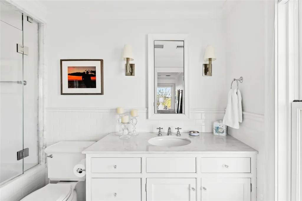 70 Cold Spring Point Road Southampton NY 11968