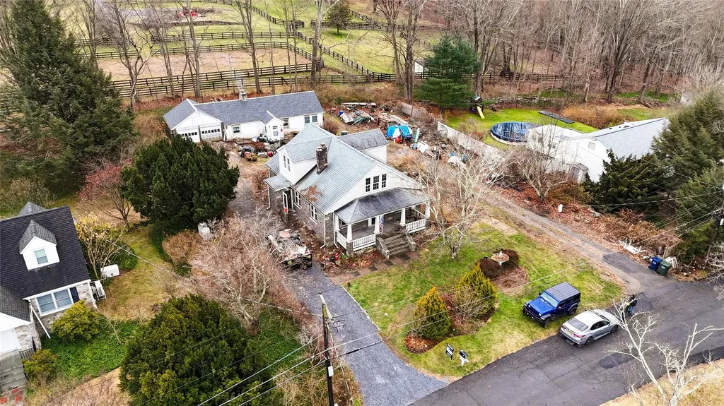 13 Hemlock Road Carmel NY 10512